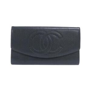 CHANEL Authentic Green Wallet